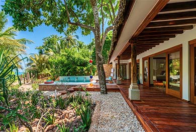 Inshallah_Kenya_Diani_Villa Pandanas Beach Villa Side